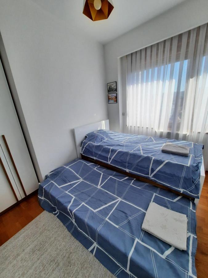 Luxury Sky View Apartment Pristina Exterior photo
