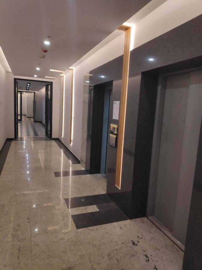 Luxury Sky View Apartment Pristina Exterior photo